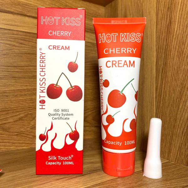 Phân phối Gel bôi trơn Hot Kiss hương cherry tự nhiên