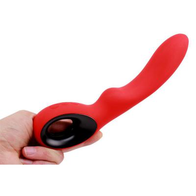 Dương vật giả cầm tay Chisa Caroline rung kích thích âm đạo hạt le