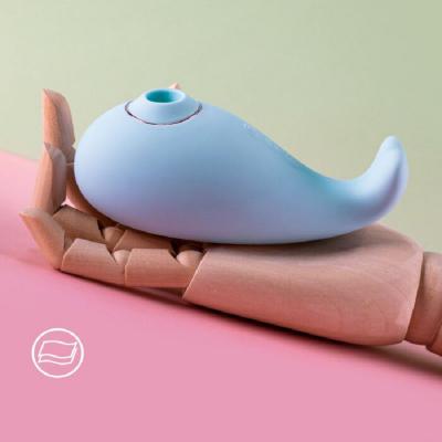 Máy rung điểm G và bú mút đầu ti hột le Little Whale cầm tay cá heo xanh cao cấp